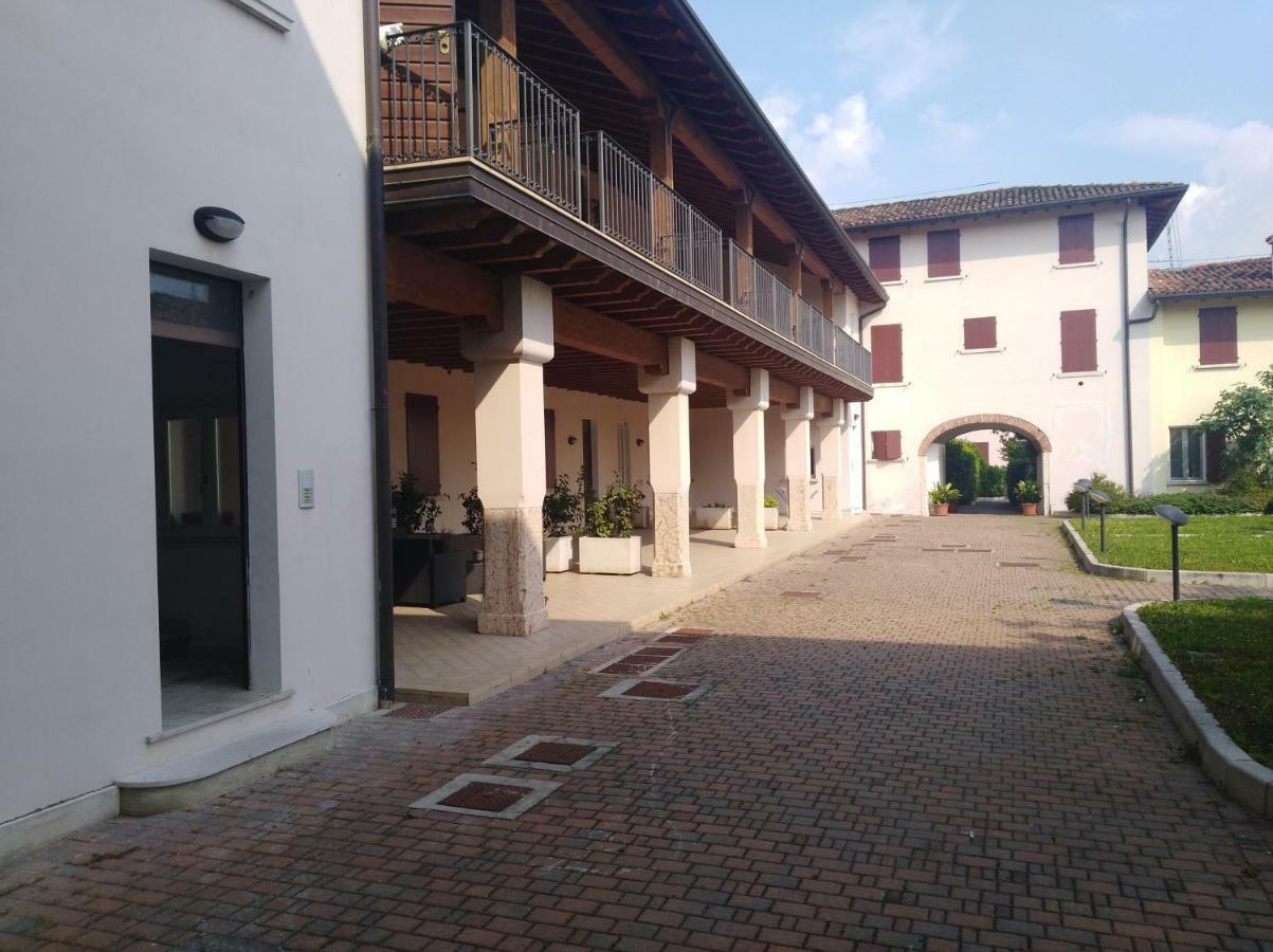 Designcontrodesign Villa Desenzano del Garda Exterior photo